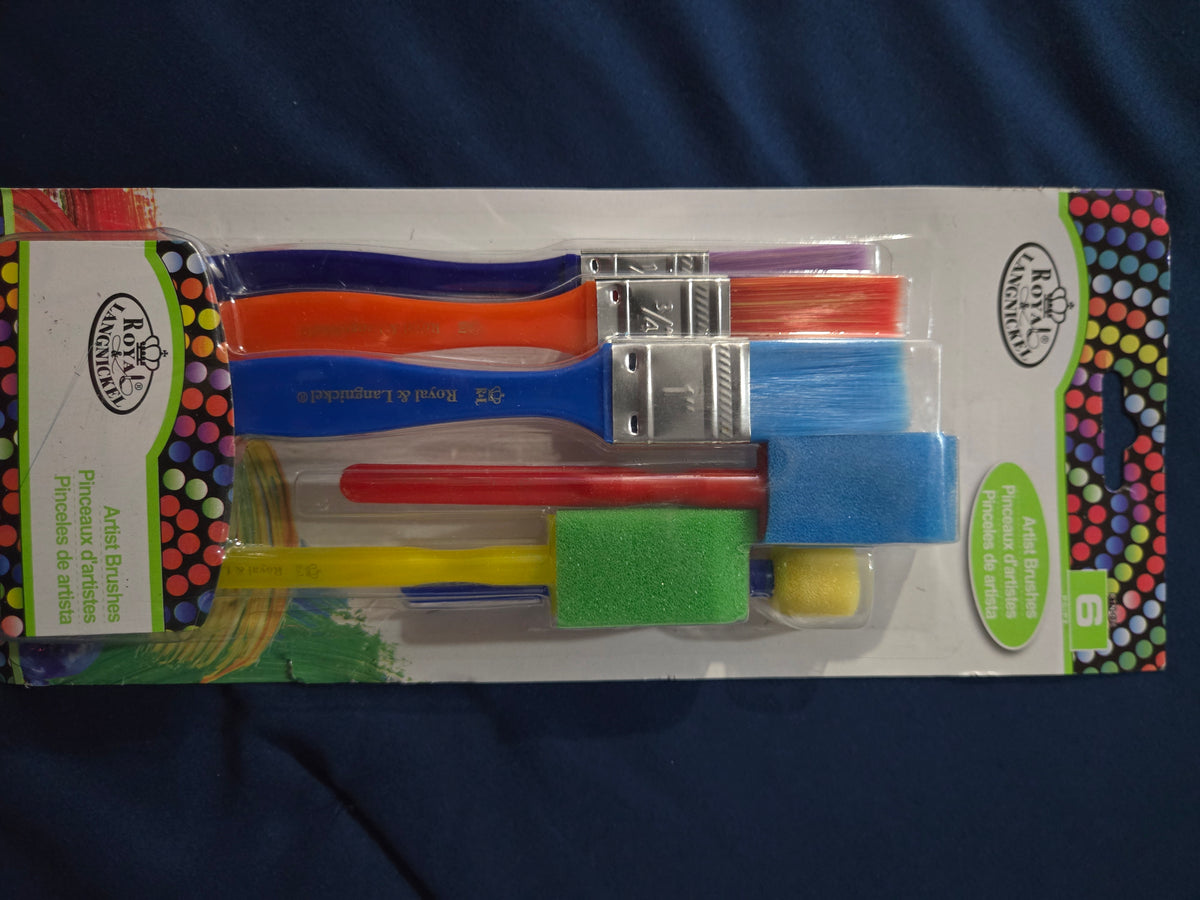 Artist brushes